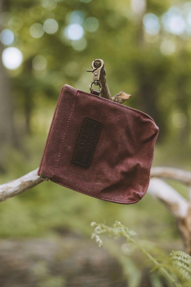 “Reward Calmness” Daily Snap Treat Pouch - Calm Dog Games