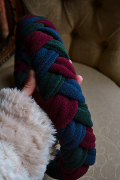 DARK GLEN Enrichment Snuffle Toy